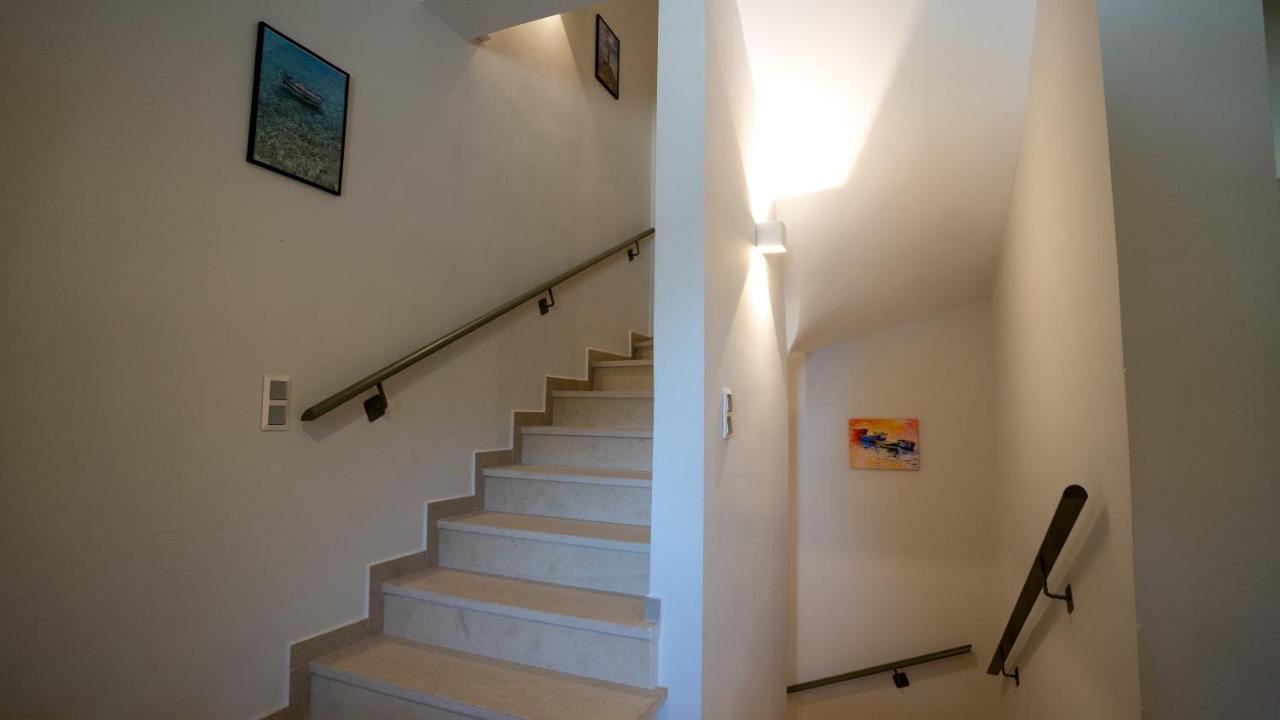 Alexandra'S House Villa Limeni Exterior photo
